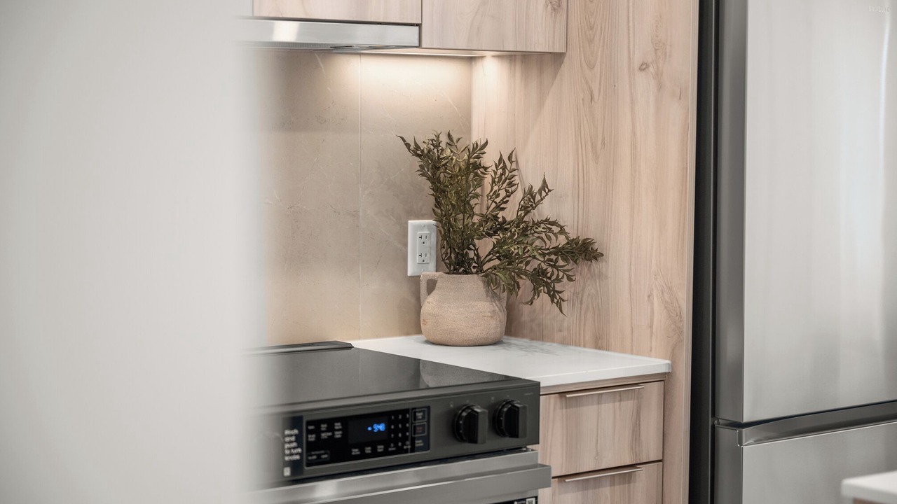 Photo of Kitchen in District of North Vancouver