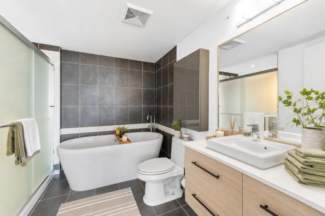 Photo of Bathroom in Crosstown