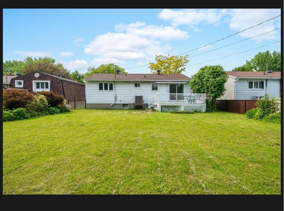 Photo of Others in Brossard