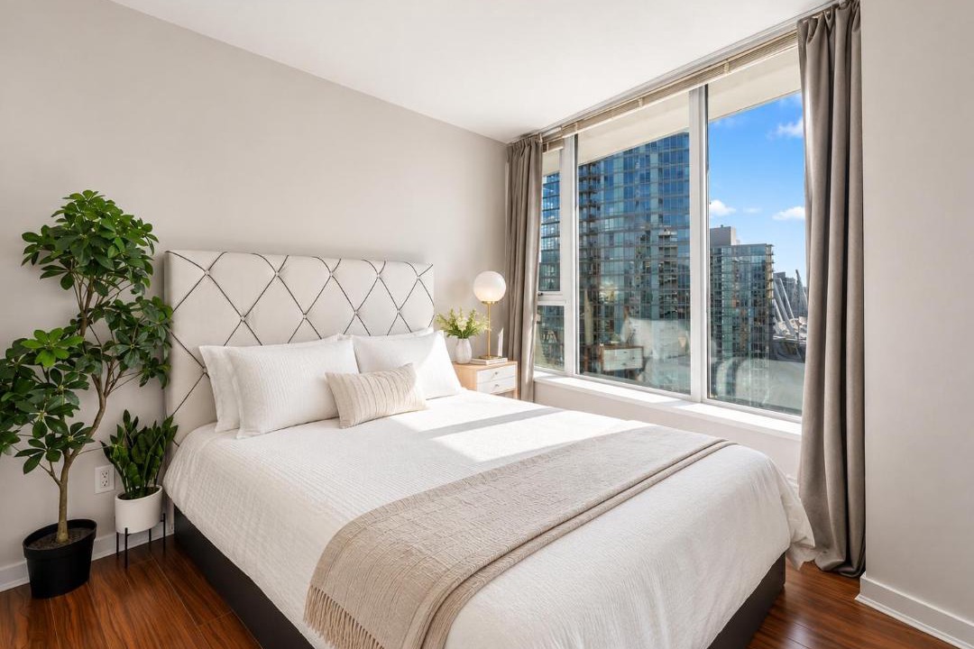 Photo of Bedroom in Crosstown