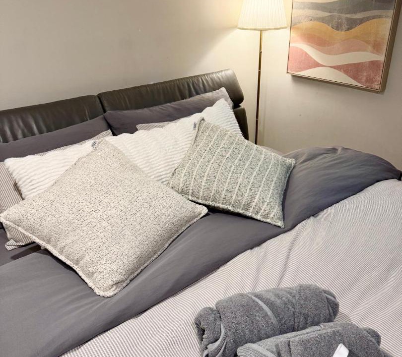 Photo of Bedroom in Hollyburn