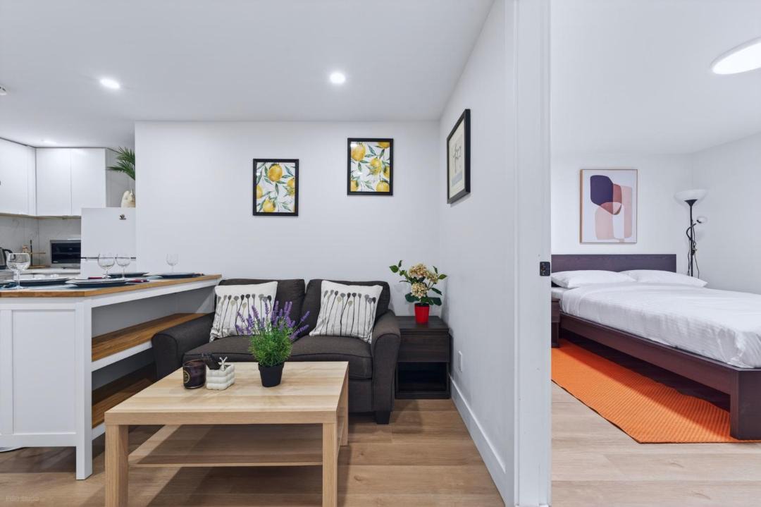 Photo of Bedroom in Oakridge