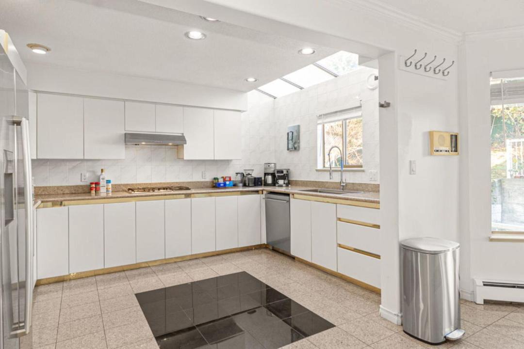 Photo of Others in Fraserview