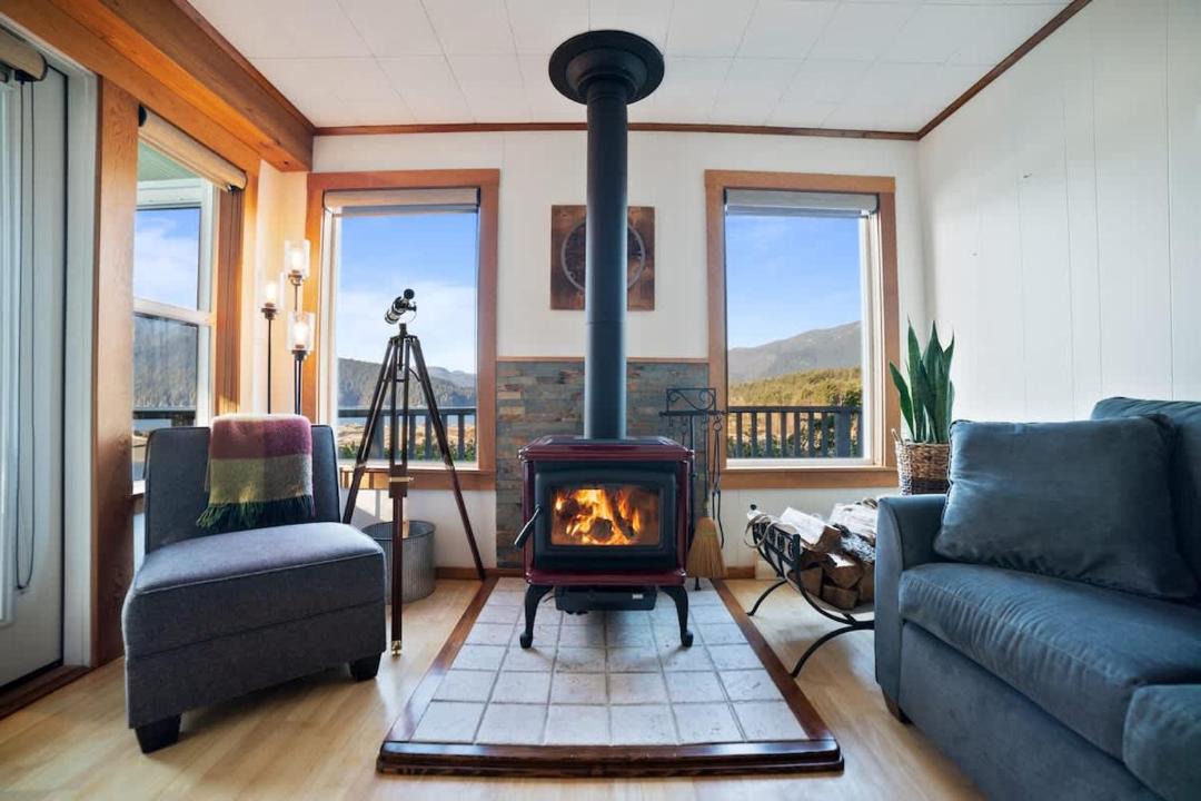 Photo of Others in Port Renfrew