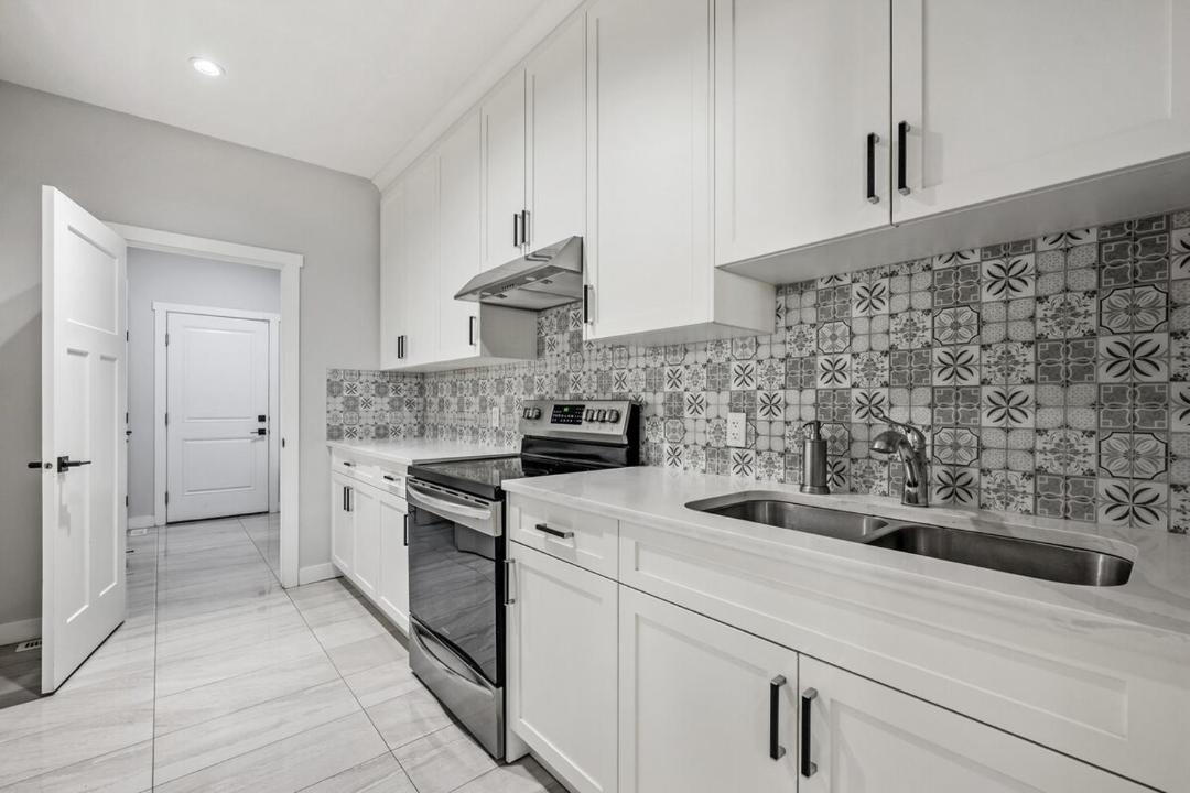 Photo of Kitchen in Southeast Calgary