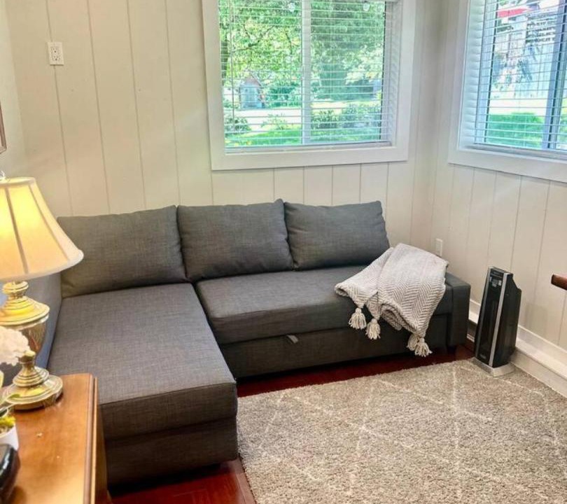 Photo of Livingroom in Bowen Island
