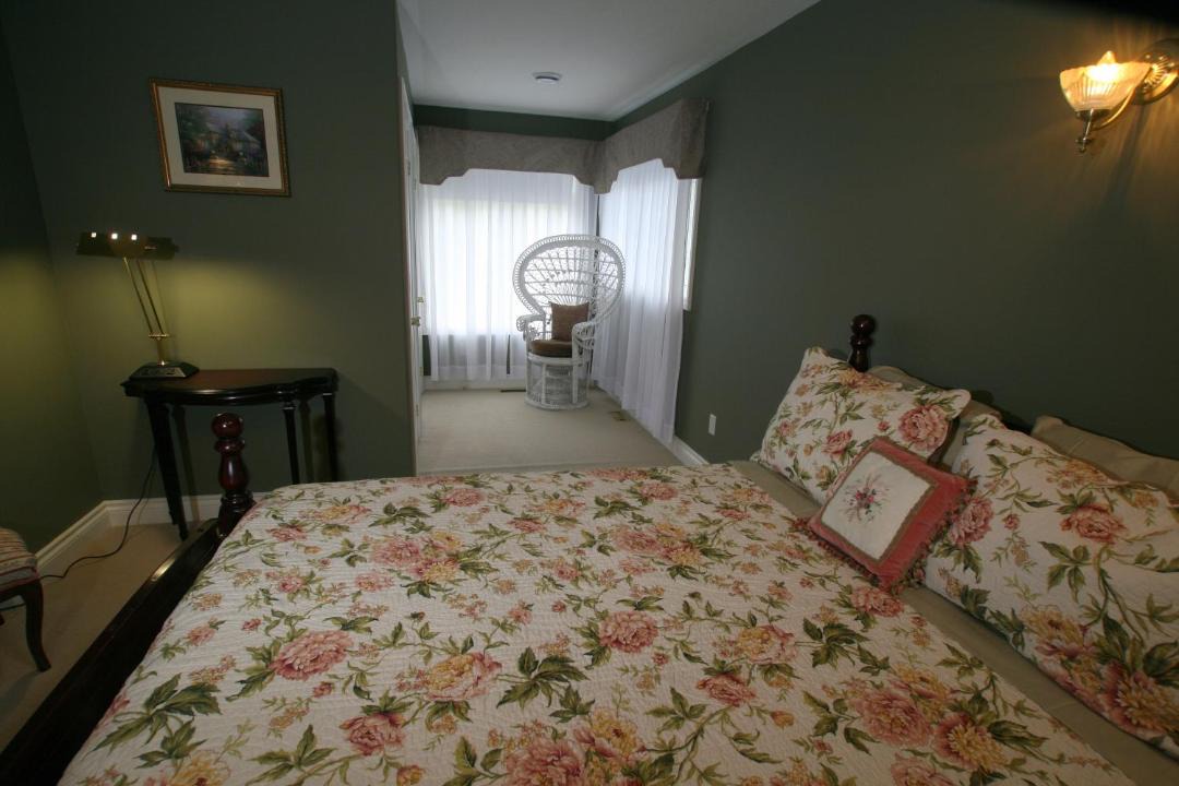 Photo of Bedroom in Old Town Historic District