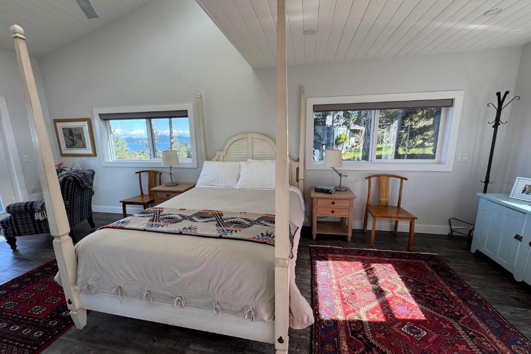 Photo of Others in Salt Spring Island