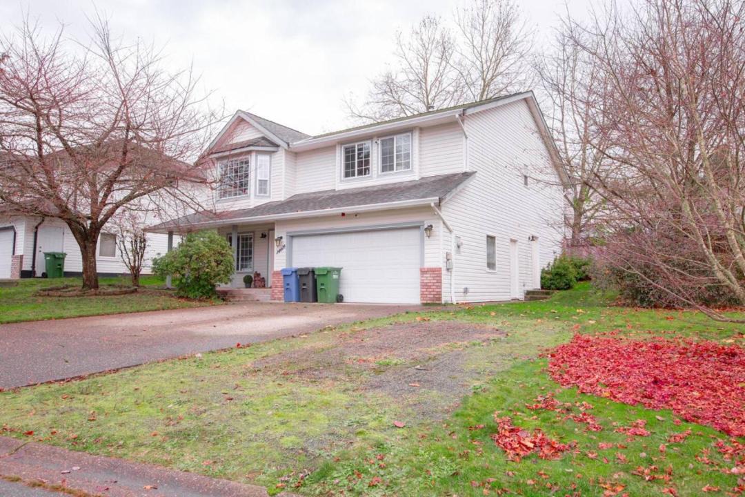 Photo of Others in Abbotsford