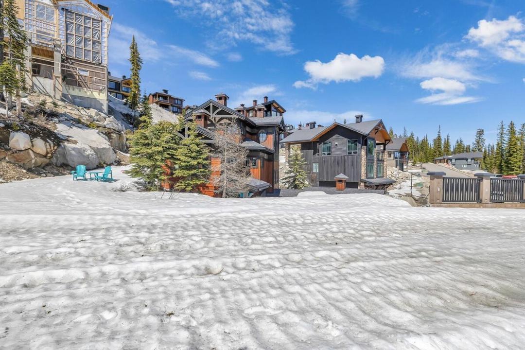 Photo of Others in Big White Ski Resort