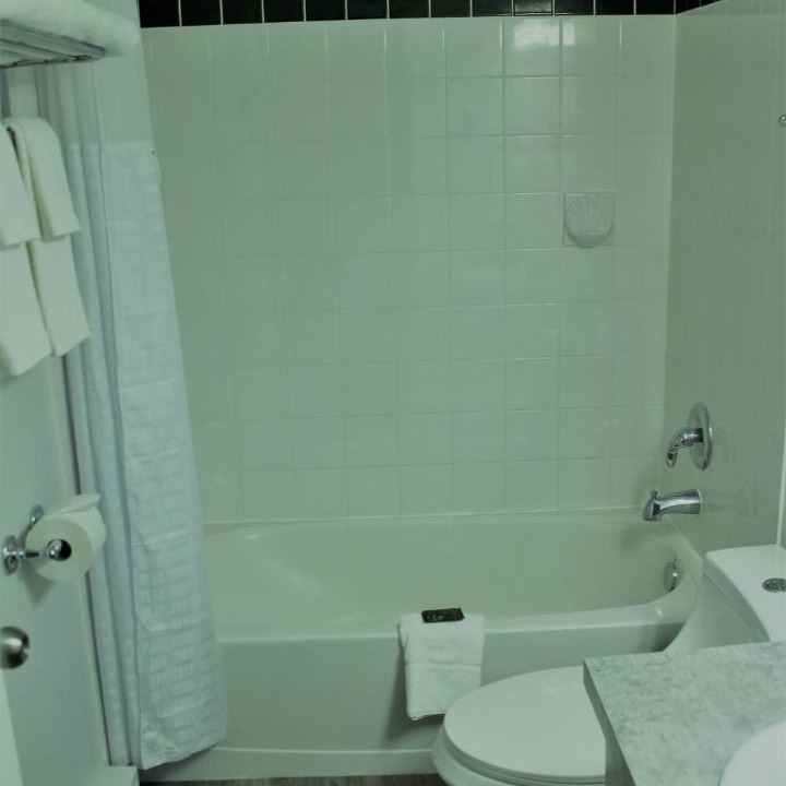 Photo of Bathroom in Osoyoos