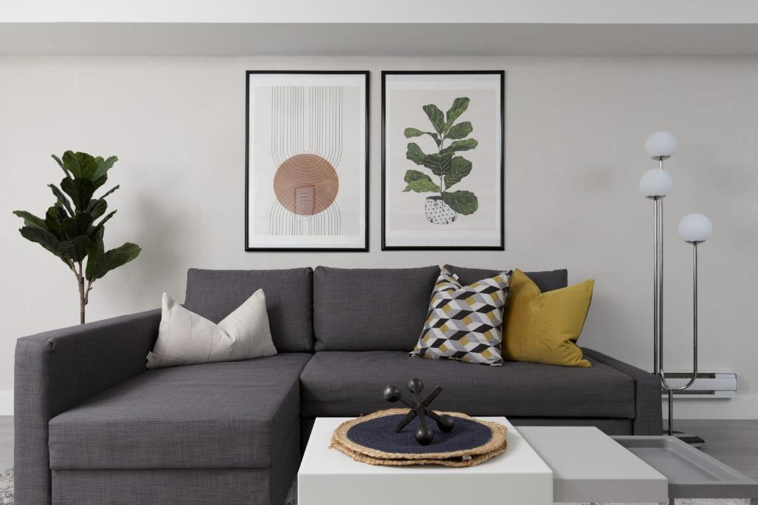 Photo of Livingroom in Lynn Valley