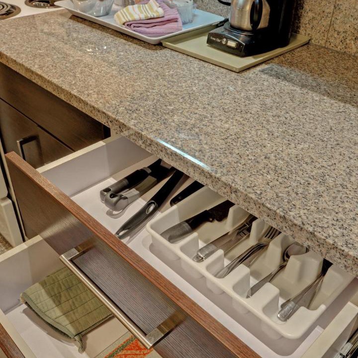 Photo of Kitchen in James Bay