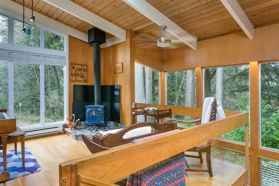 Photo of Livingroom in North Vancouver