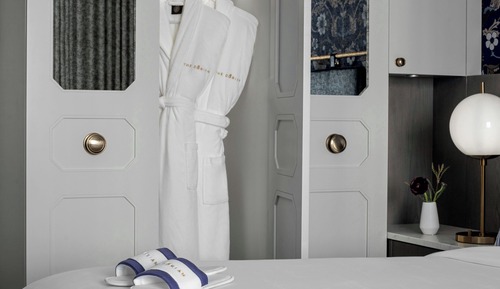 Room, 1 King Bed, City View