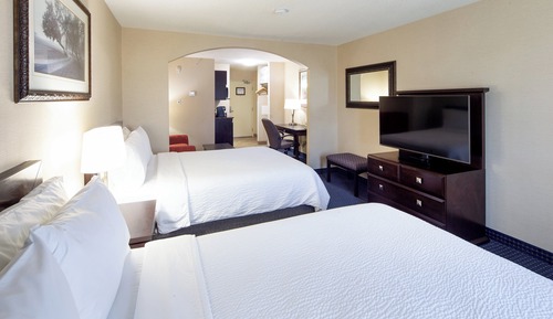 Suite, 2 Queen Beds