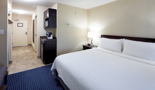 Standard Room, 1 King Bed