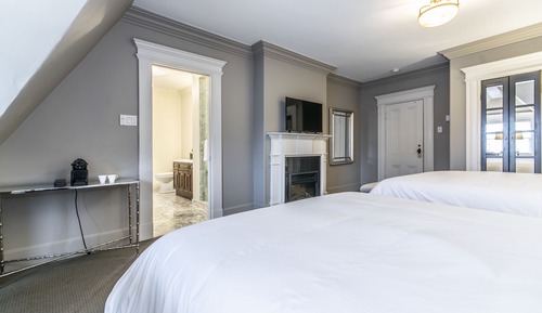 Deluxe Room, 2 Queen Beds