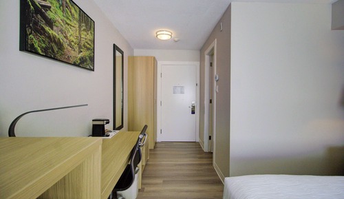 Room, 2 Queen Beds, Non Smoking