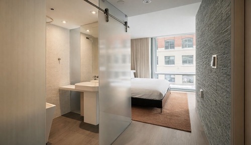 Standard Suite, 1 King Bed