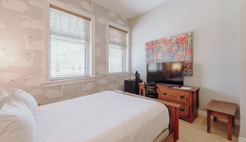 Signature Room, 1 Queen Bed