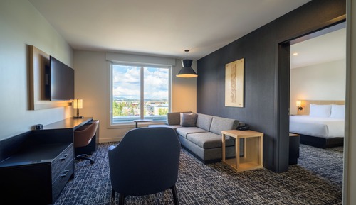 Suite, 1 Bedroom (High Floor)