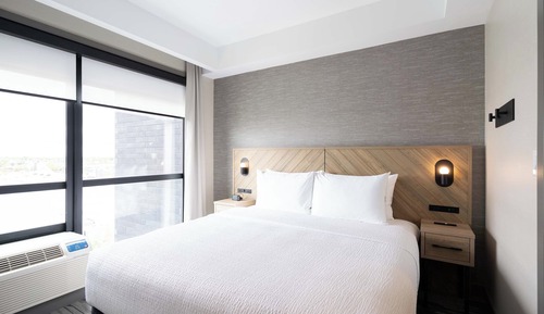 Grand Suite, 1 King Bed with Sofa bed, Kitchen