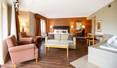 Executive Room (Coast Executive Suite w/ Jet Tub)