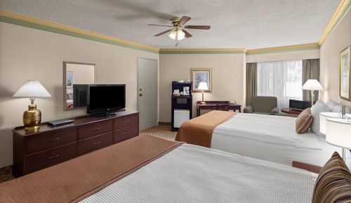 Room, 2 Queen Beds, Non Smoking
