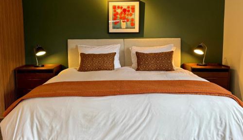 Twin Room with View