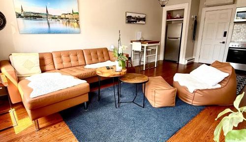 Deluxe One-Bedroom Apartment with City View