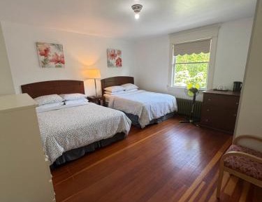 Double or Twin Room with Private Bathroom