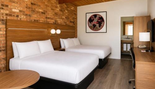 Queen Room with Two Queen Beds - Non-Smoking