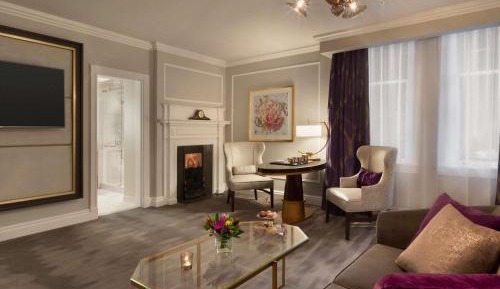 Fairmont Gold Deluxe City View 1 King