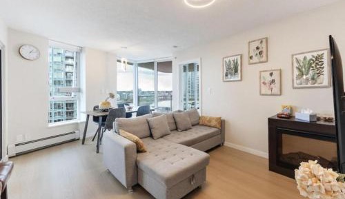 Three-Bedroom Apartment - High Floor