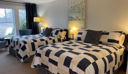 Queen Room with Two Queen Beds