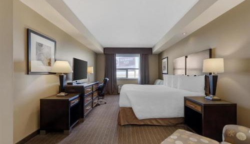 King Room with Kitchenette and Sofa-Bed - Non-Smoking
