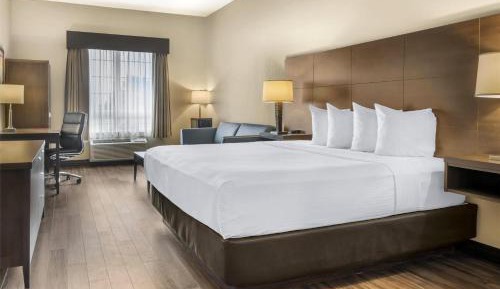 King Room with Sofa Bed - Non-Smoking