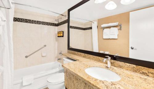 King Room with Ground Floor Patio and Garden View - Non Smoking