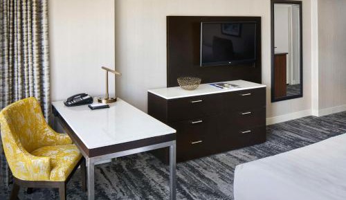 King Room with One King Bed and Roll-In Shower - Mobility Accessible