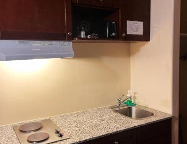 King Efficiency Room - Non-Smoking