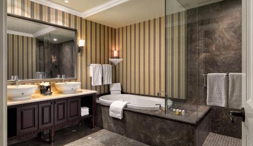 One Bedroom Suite, Residential View, King