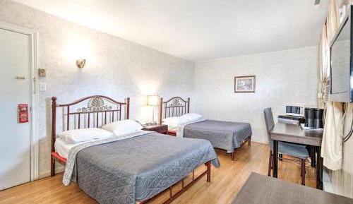 Economy Double Room