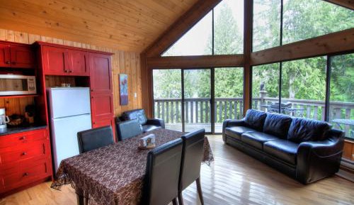 Two-Bedrom Chalet - 4B