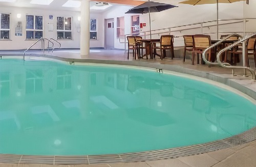 Lower Sumas Mountain Hotel | Clarion Hotel & Conference Centre