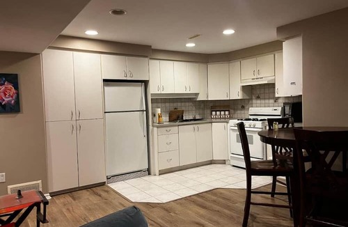 Surrey Villa | Guest-Villa at Golf Course