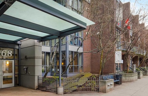 Yaletown Condo | Modern 2BR Condo in central downtown with views