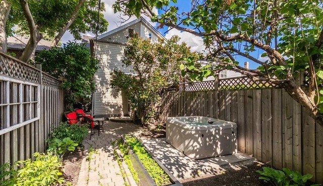 GLOBALSTAY. Cozy 5 Bedroom house in Downtown Toronto