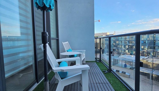 Cozy condo at Friday Harbour in Innisfil. Close to the beach!