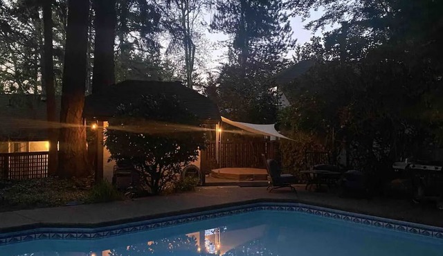 ZEN COTTAGE, HOT TUB AND RELAX